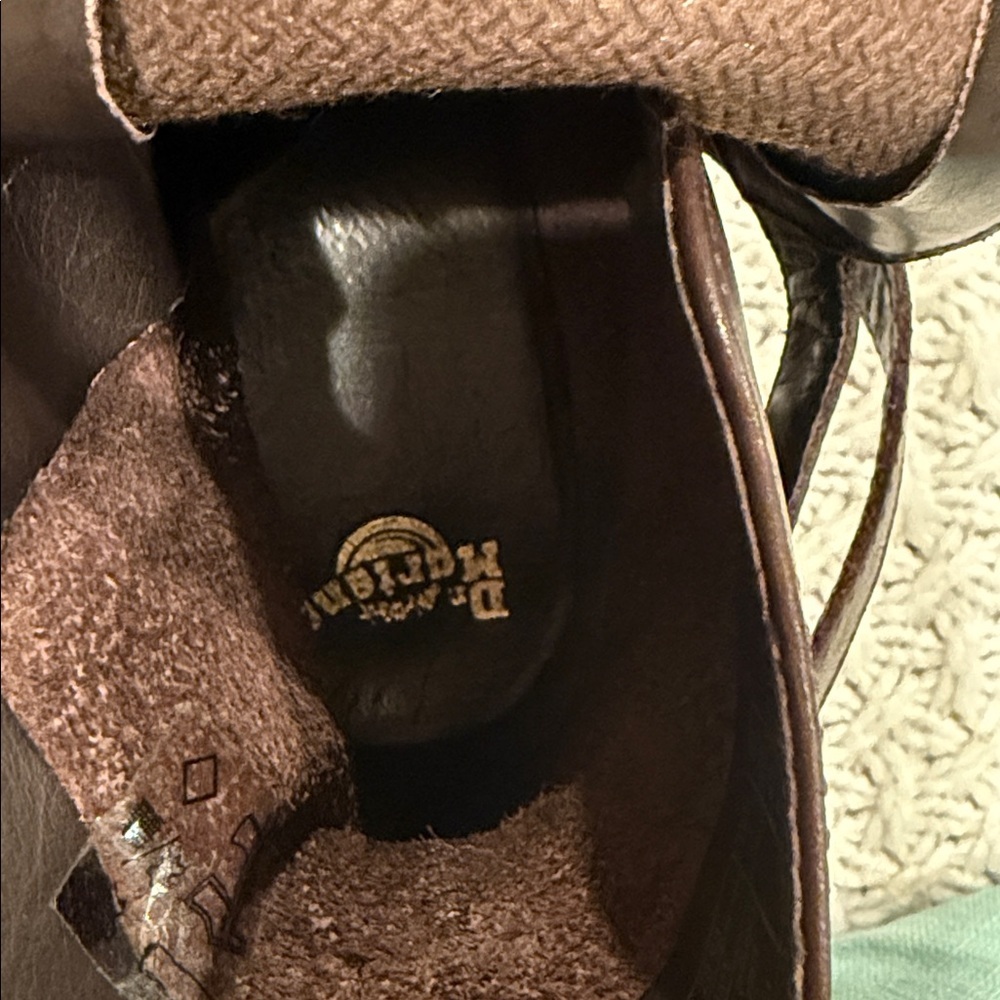 Dr. Martens JONI WOMENS 7 Dark Brown Leather Boots - Picture 5 of 8